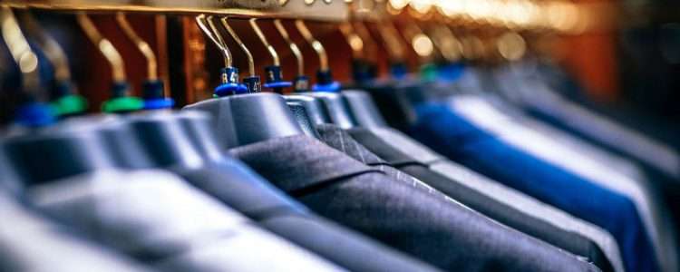 Why HGVs Are Crucial to the UK Retail Sector