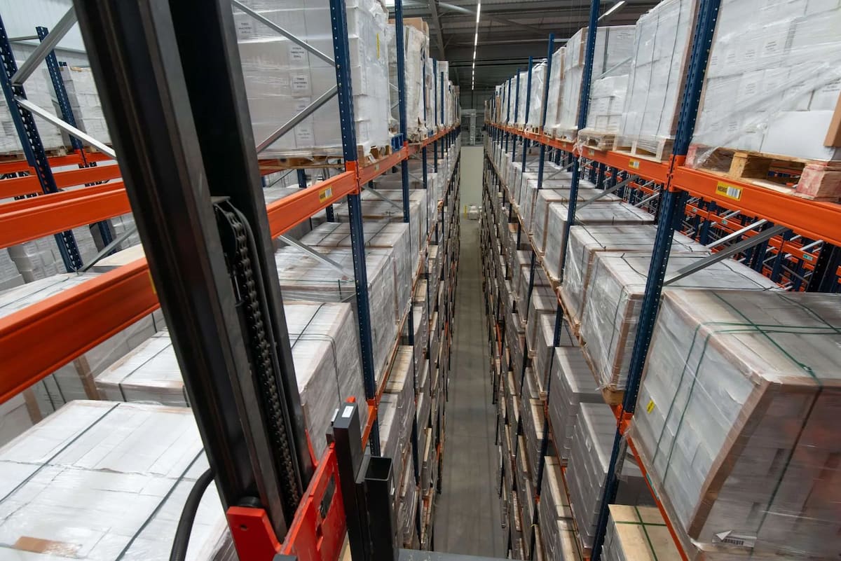 Storage in a warehouse